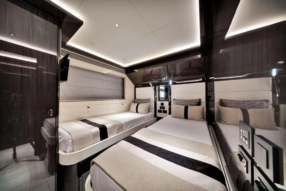 My Way, 2021 Sirena Yachts 88, photo 105