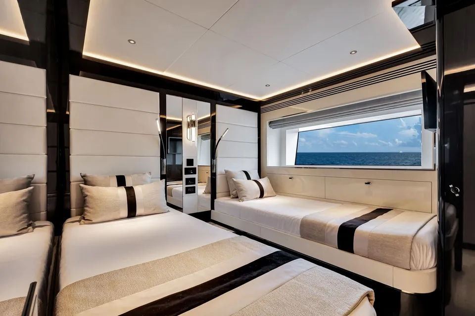 My Way, 2021 Sirena Yachts 88, photo 112