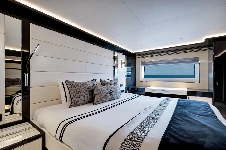 My Way, 2021 Sirena Yachts 88, photo 124