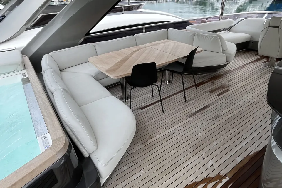 Poseidon XII, 2022 Princess Y85, photo 39
