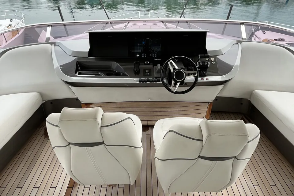 Poseidon XII, 2022 Princess Y85, photo 42
