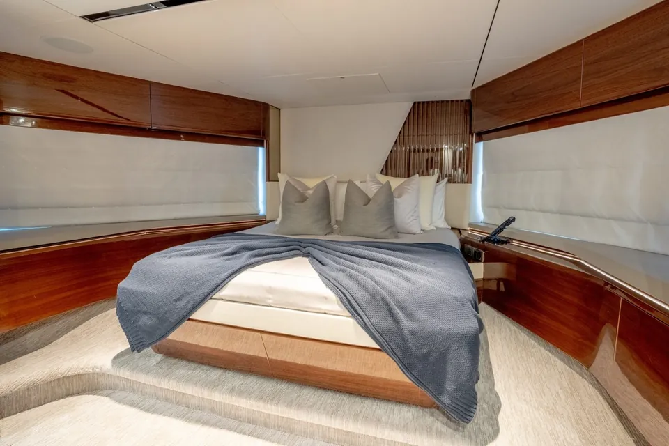 Kaos, 2019 Princess Y85, photo 14