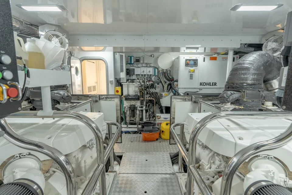Kaos, 2019 Princess Y85, photo 48