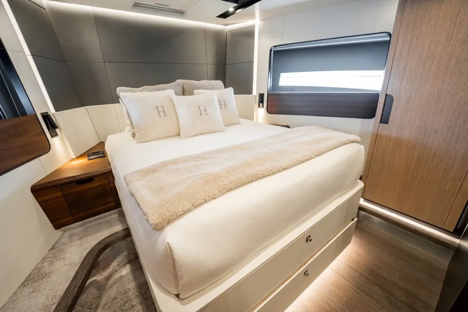 2023 Astondoa AS8, photo 26