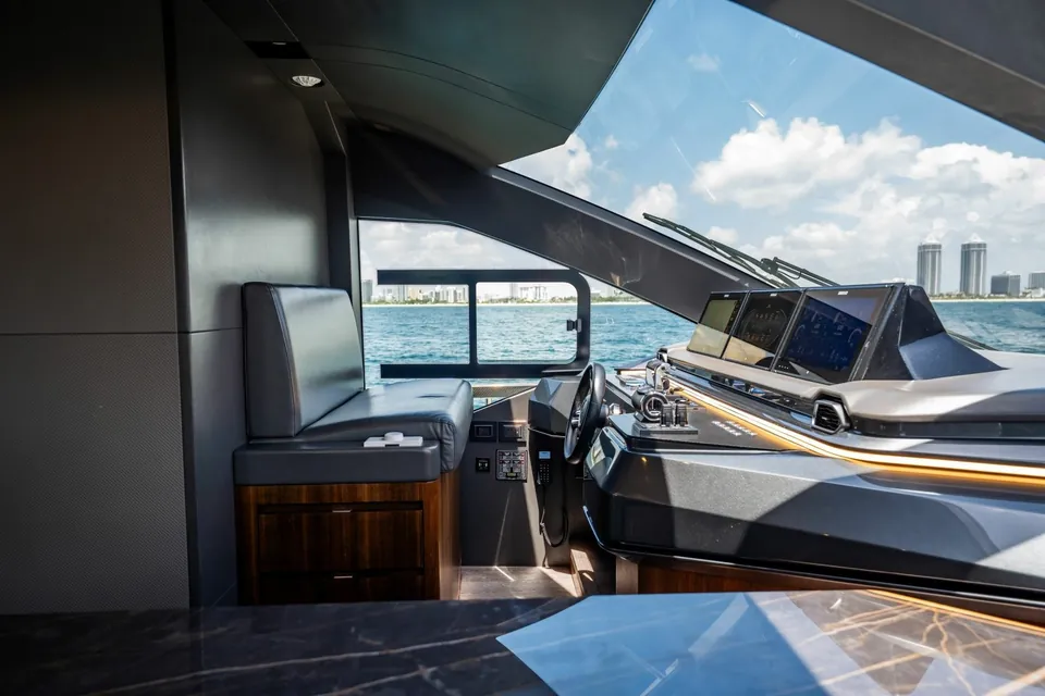 2023 Astondoa AS8, photo 30
