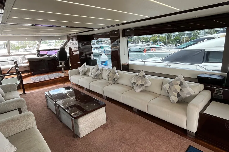 2019 Sunseeker 76 Yacht, photo 10
