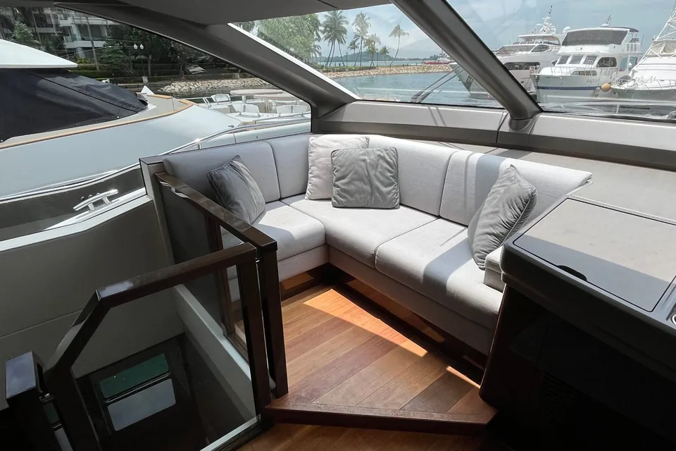 2019 Sunseeker 76 Yacht, photo 14