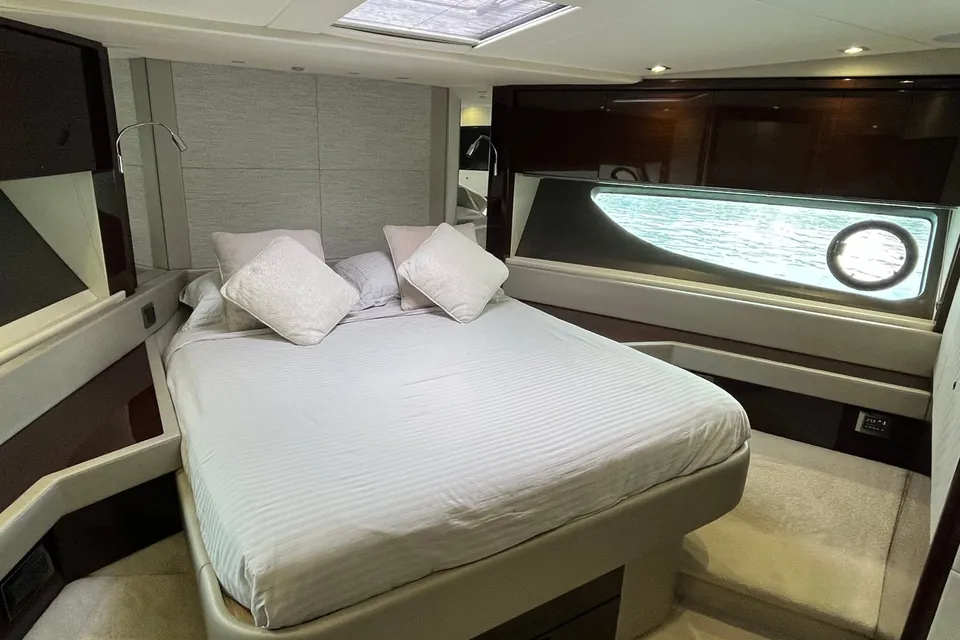 2019 Sunseeker 76 Yacht, photo 21