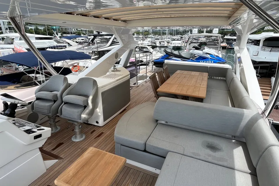 2019 Sunseeker 76 Yacht, photo 33