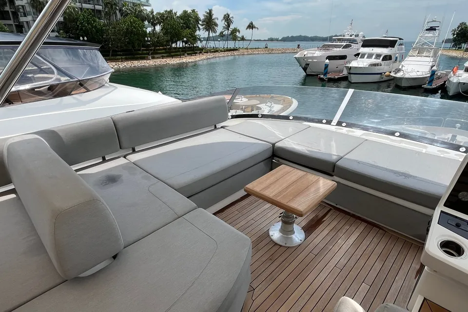 2019 Sunseeker 76 Yacht, photo 34