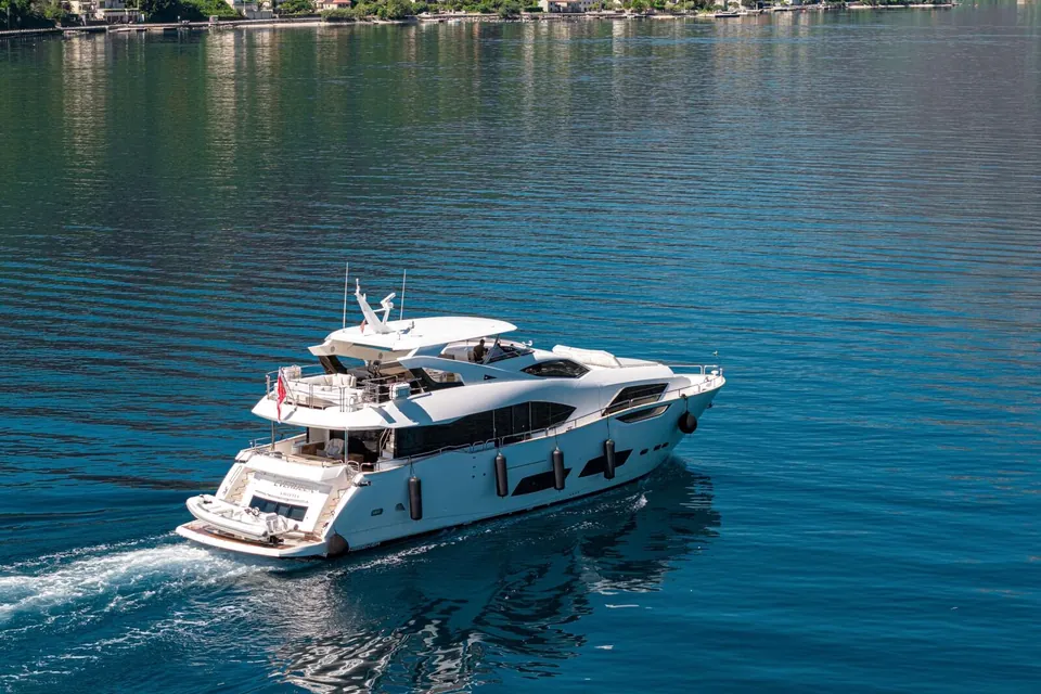 Everdeen, 2018 Sunseeker 95 Yacht, photo 37