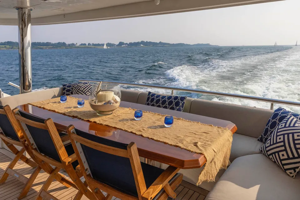 Wreckless, 2017 Ocean Alexander 120 Megayacht, photo 2