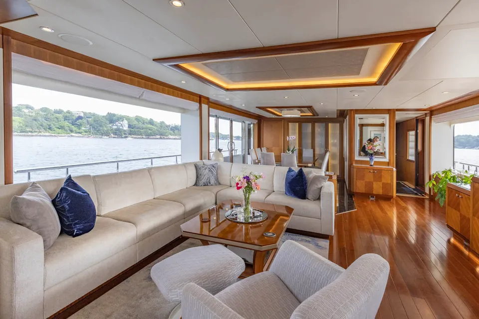 Wreckless, 2017 Ocean Alexander 120 Megayacht, photo 5