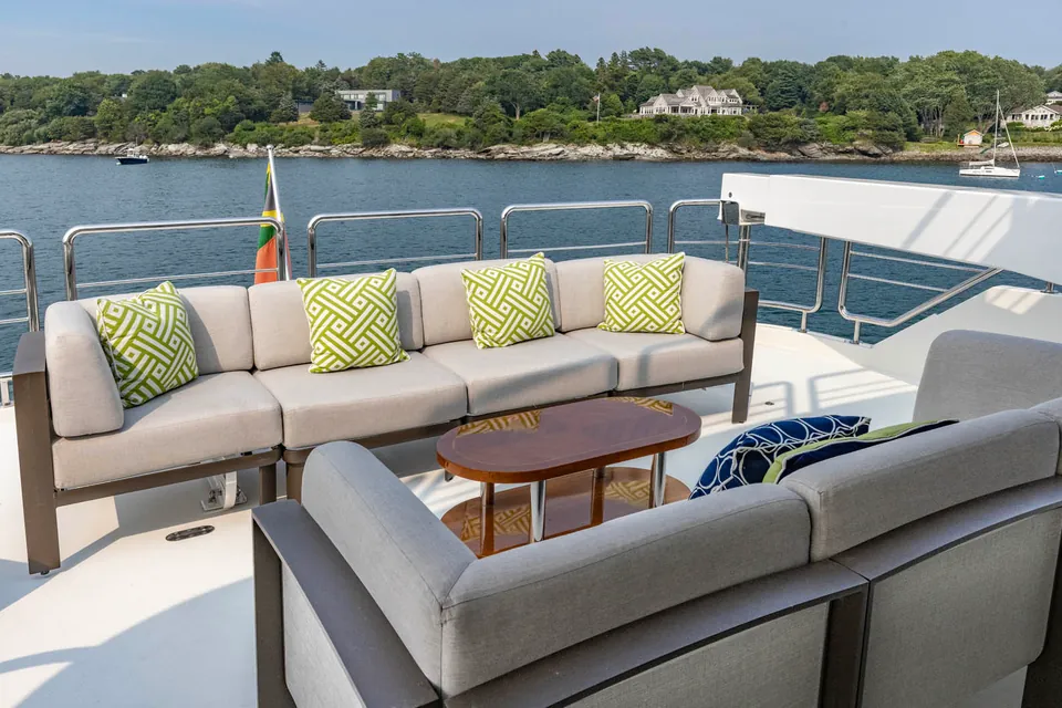 Wreckless, 2017 Ocean Alexander 120 Megayacht, photo 29