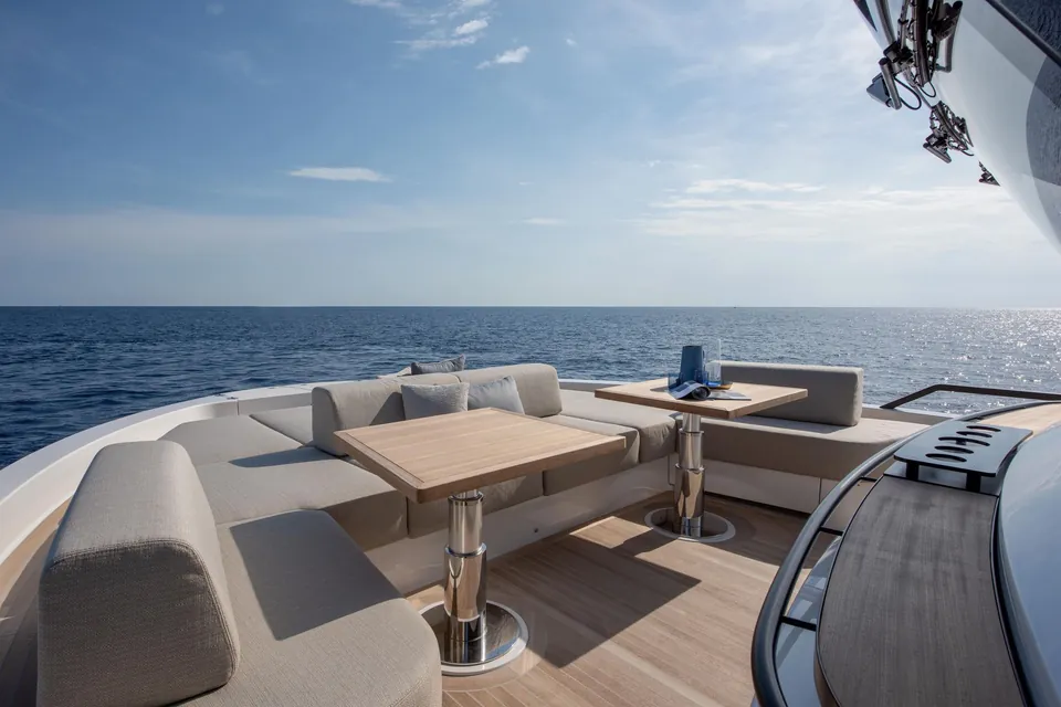 2024 Bluegame BGX63, photo 21