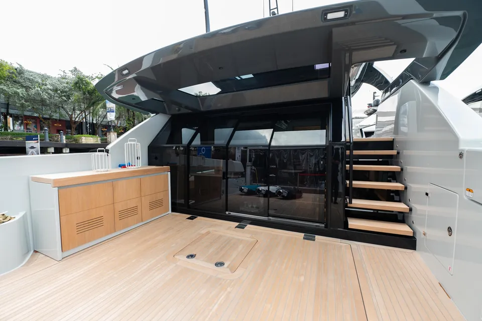 2023 Bluegame BGX60, photo 12