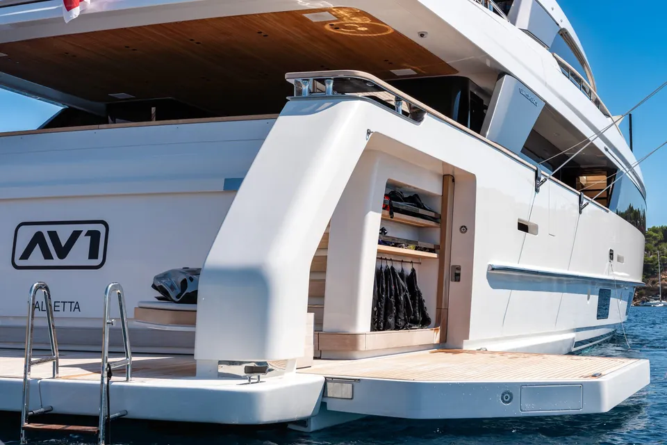 2025 Sanlorenzo SD118, photo 10