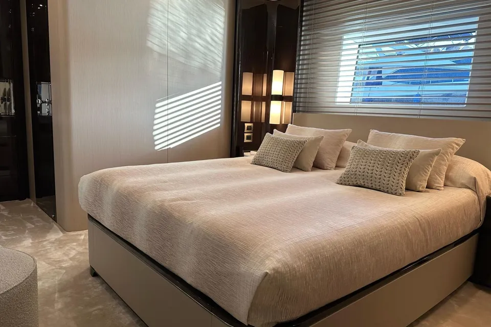 G, 2023 Azimut Grande 32M, photo 3