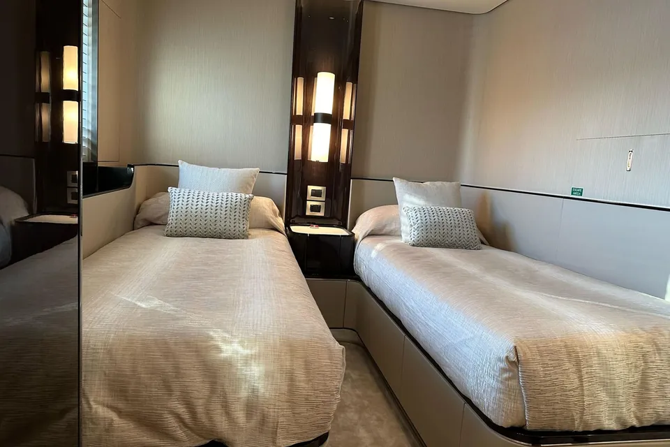 G, 2023 Azimut Grande 32M, photo 25