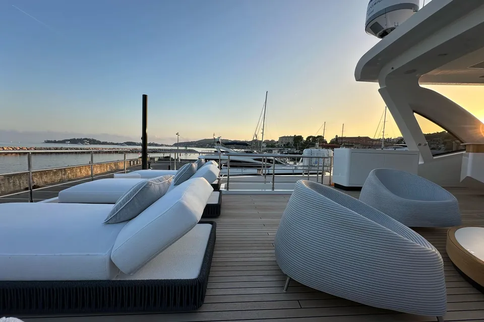 G, 2023 Azimut Grande 32M, photo 40