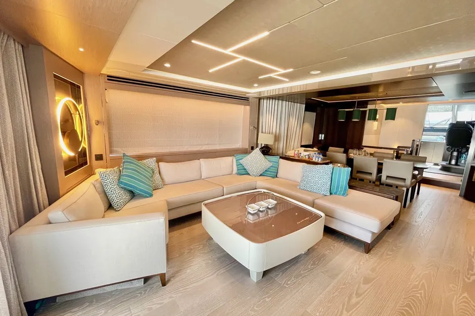 Su, 2022 Sunseeker 88 Yacht, photo 34