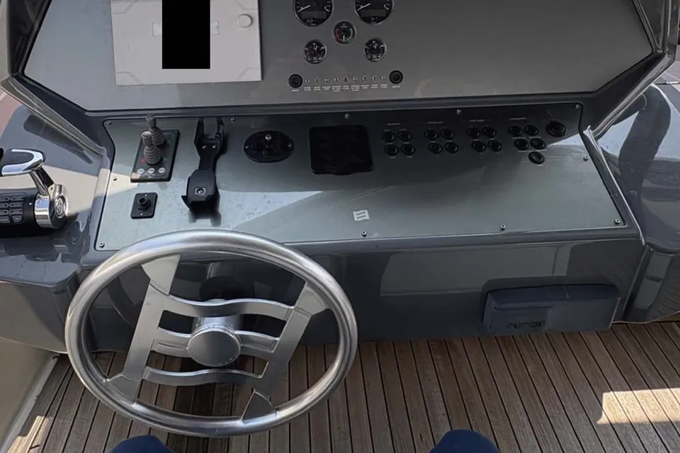Abigail, 2018 Ferretti 780, photo 20