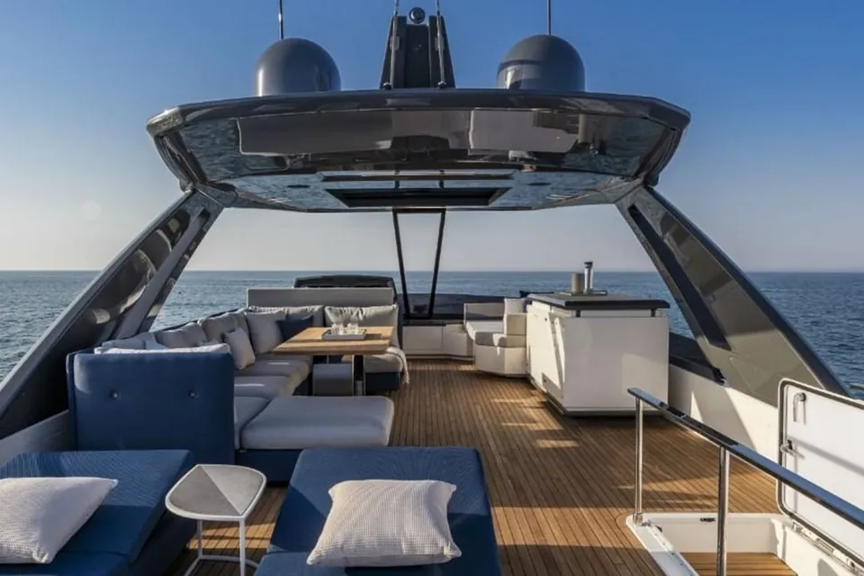 Abigail, 2018 Ferretti 780, photo 26