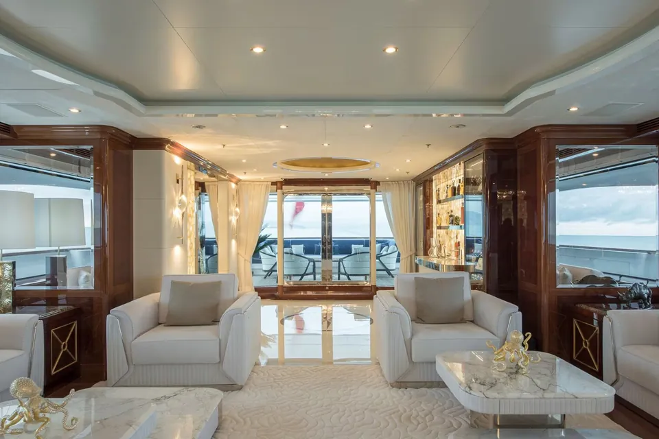 Rhino, 2016 Benetti Custom, photo 21