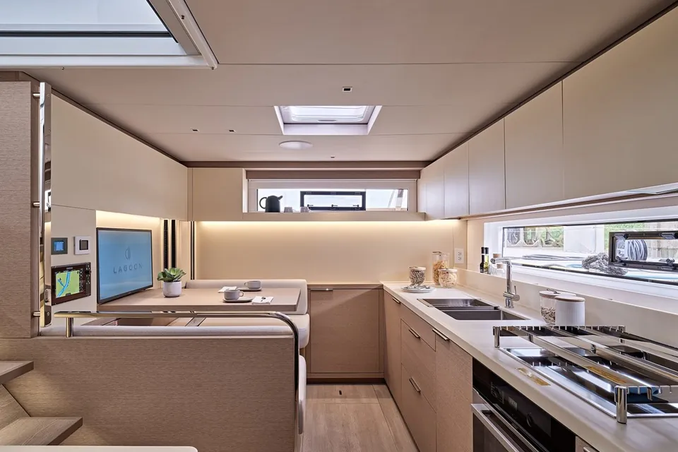 2023 Lagoon Sixty 7, photo 5