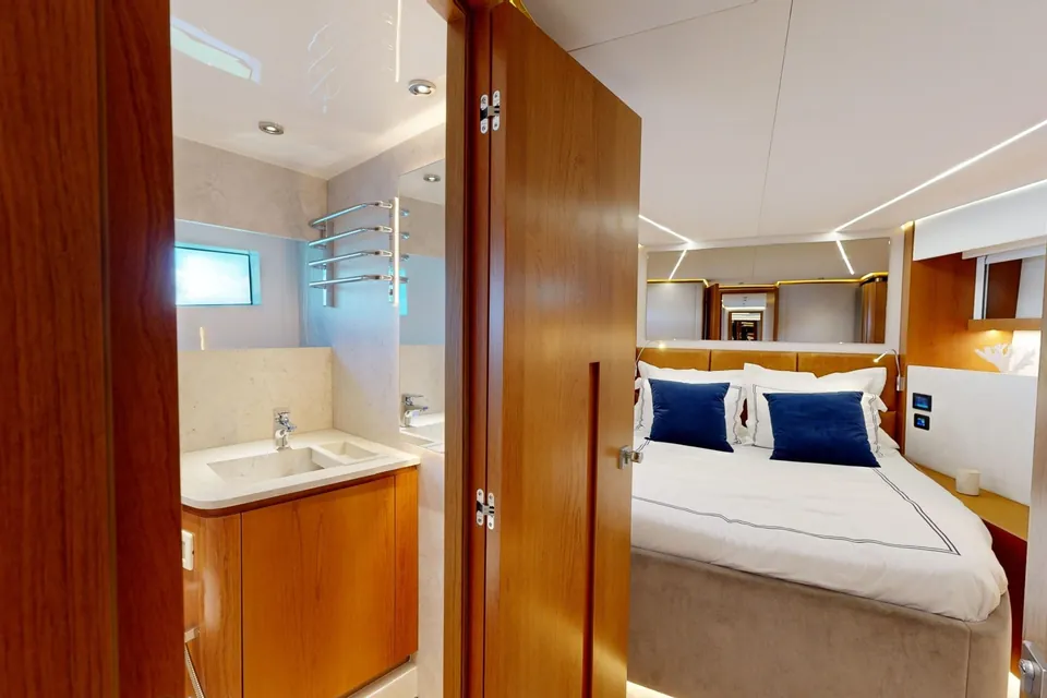 2020 Okean 80, photo 18