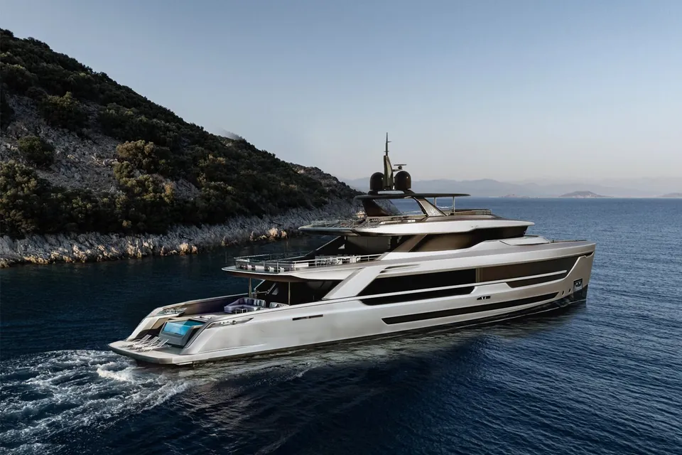 2028 Ocean King Ducale 140, photo 3