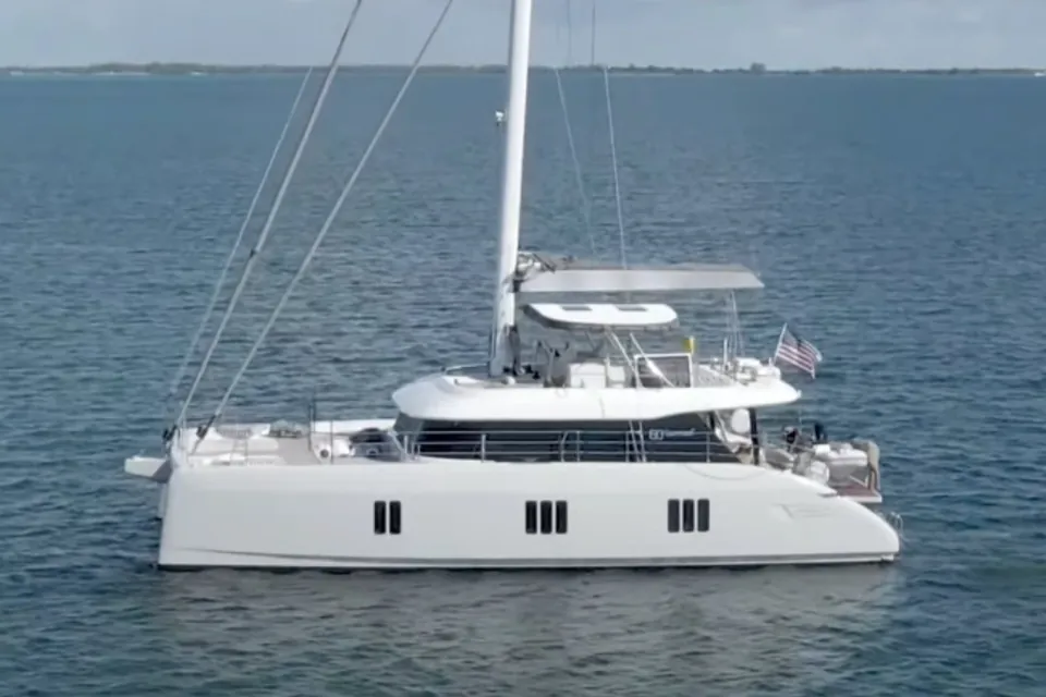 So Gnar, 2022 Sunreef Yachts Sunreef 60, photo 9