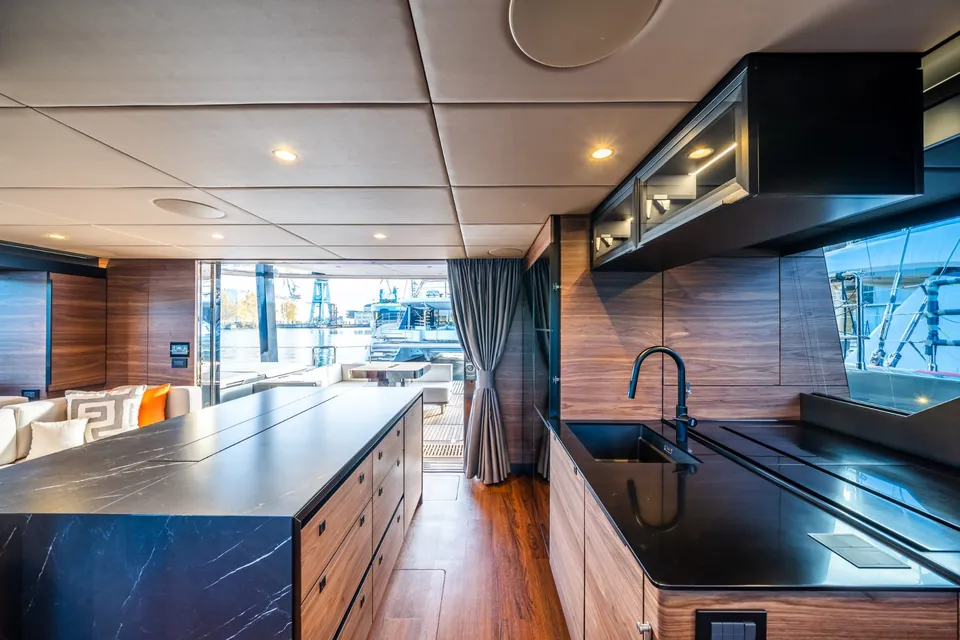 Soul Surf, 2023 Sunreef Yachts Sunreef 50, photo 4