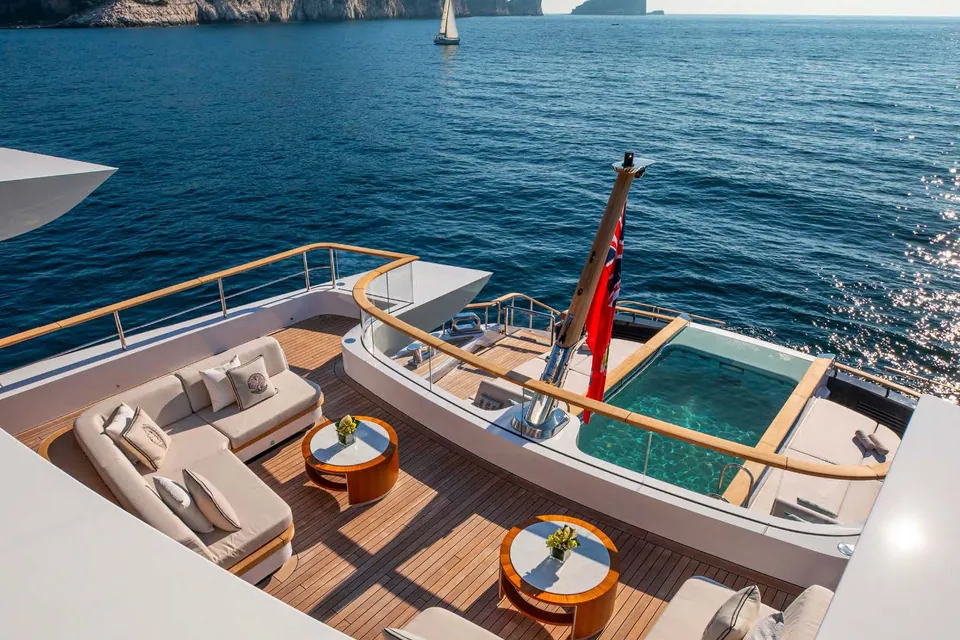 Platinum, 2024 Admiral Custom 78m, photo 13
