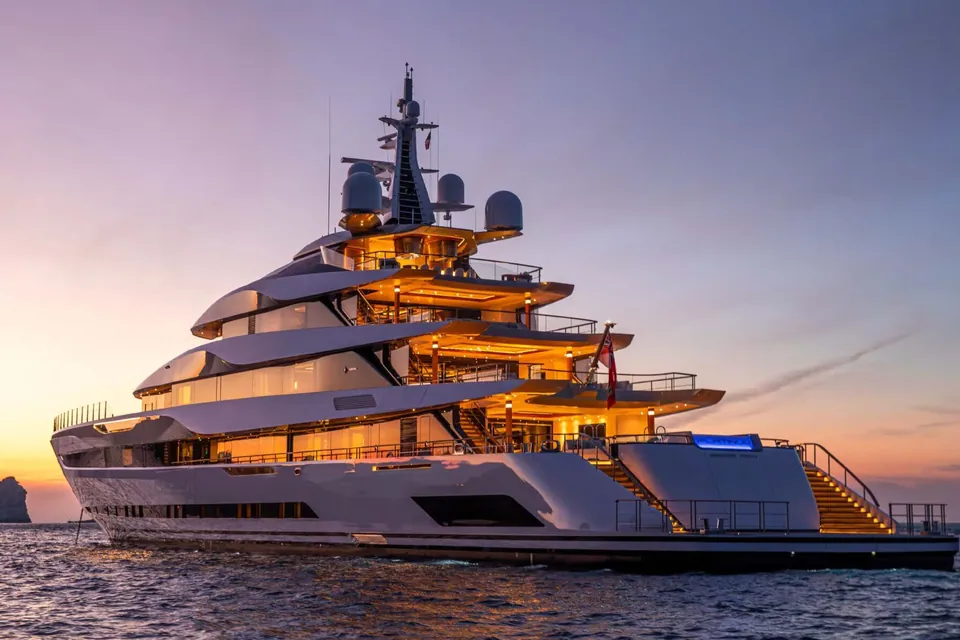 Platinum, 2024 Admiral Custom 78m, photo 15