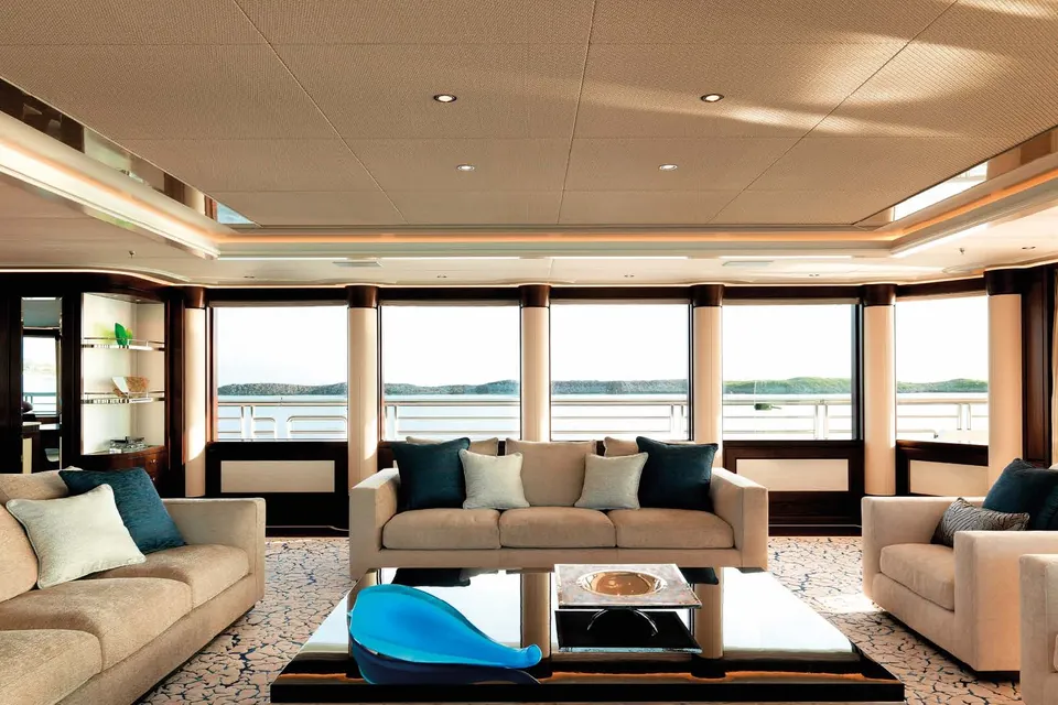Just J's, 2016 Hakvoort Custom 61m, photo 3