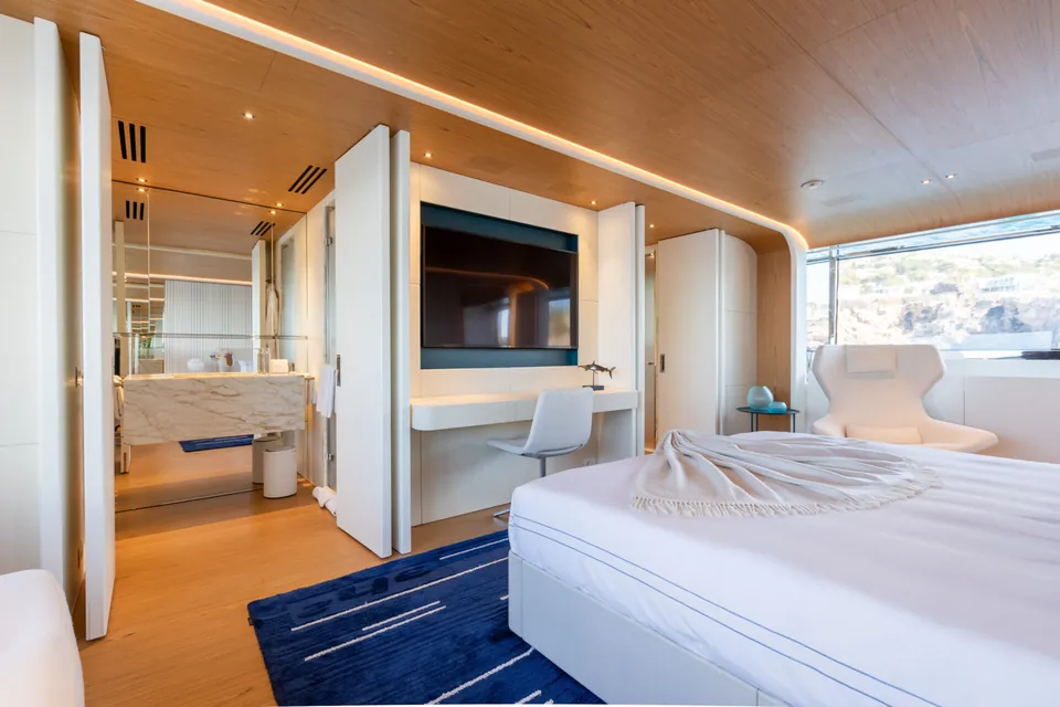 EH2, 2022 Benetti Motopanfilo 37M, photo 17