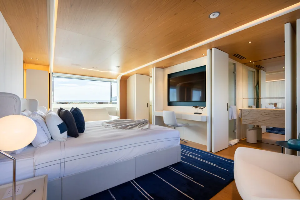 EH2, 2022 Benetti Motopanfilo 37M, photo 18