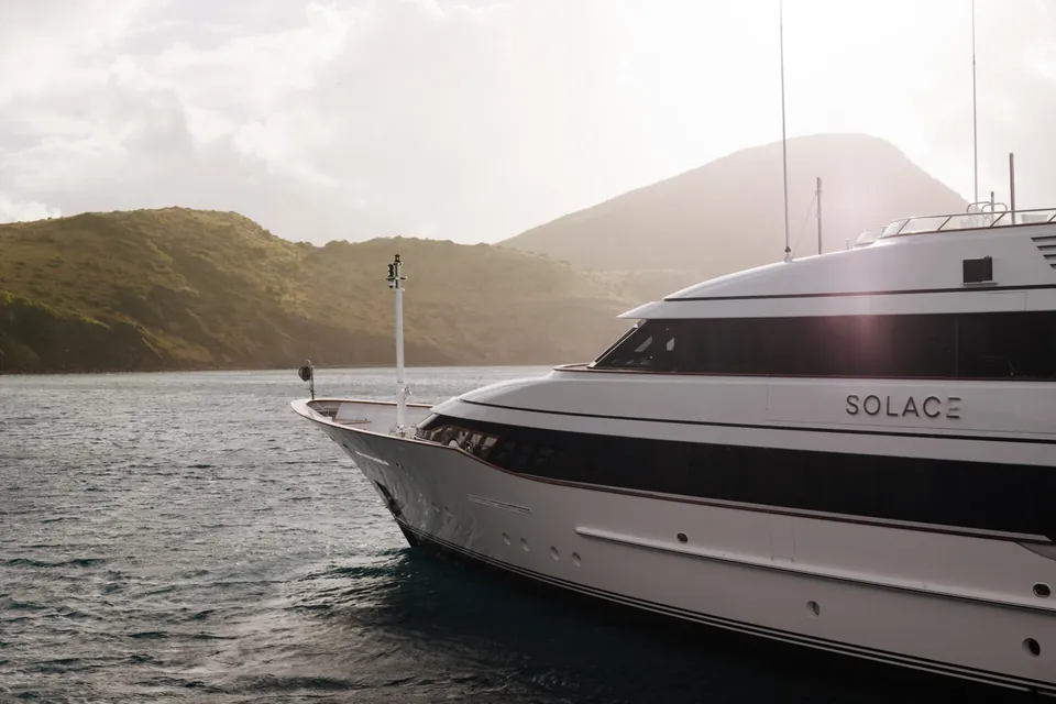 Solace, 2005 Feadship Custom 57m, photo 2