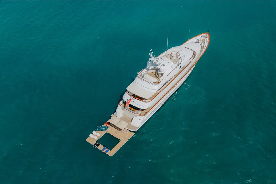 Solace, 2005 Feadship Custom 57m, photo 3