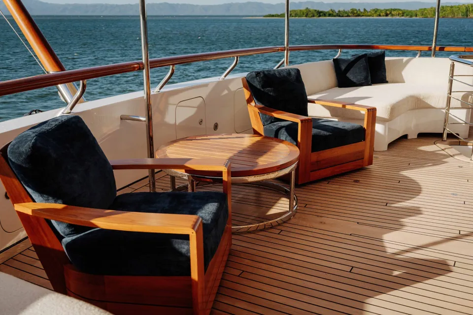 Solace, 2005 Feadship Custom 57m, photo 11