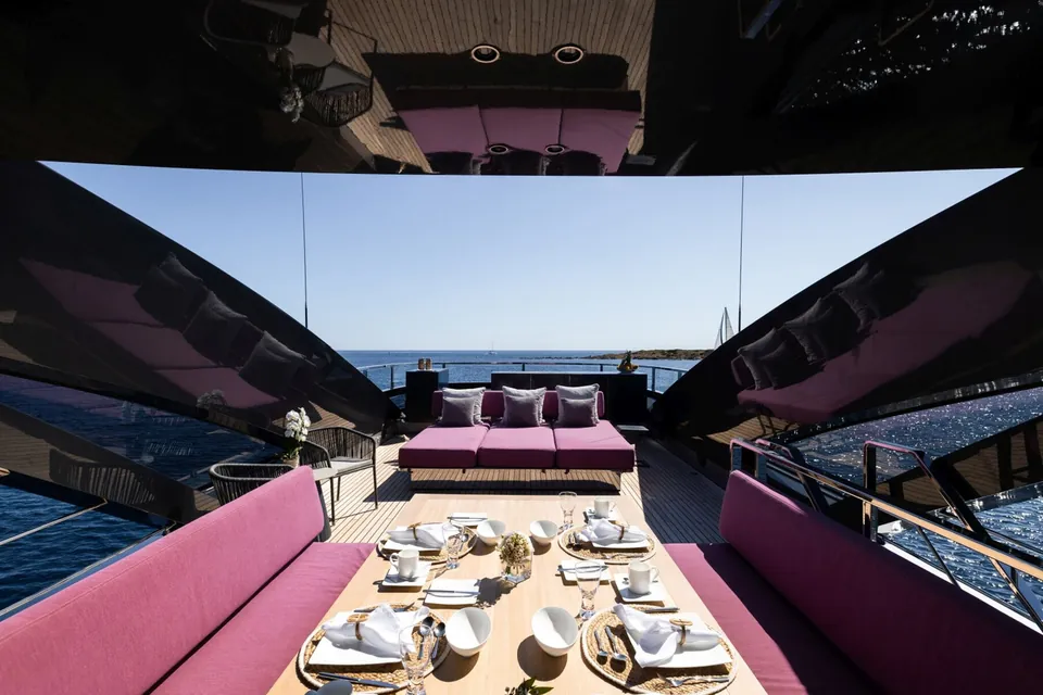 Flying Dagger III, 2018 Rossinavi 50m, photo 6