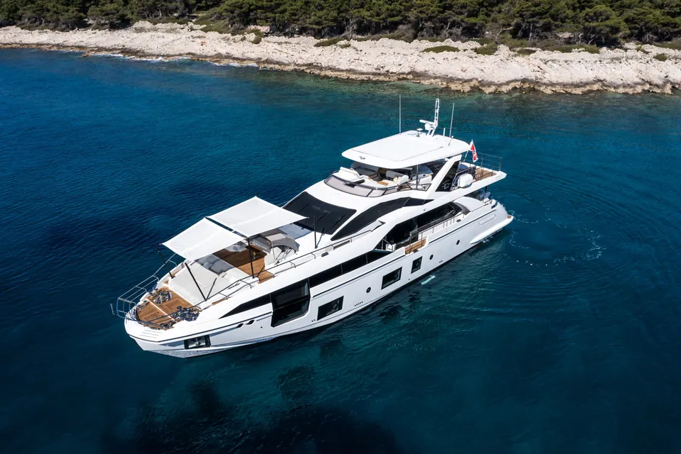 Lito, 2020 Azimut Grande 27M, photo 9