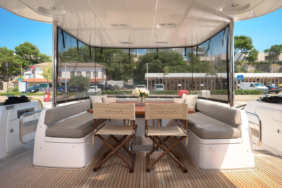 Santa Maria II, 2018 Azimut Magellano 66, photo 11
