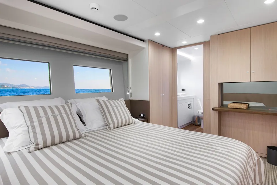 Jangada, 2019 Van der Valk 32M RPH, photo 9