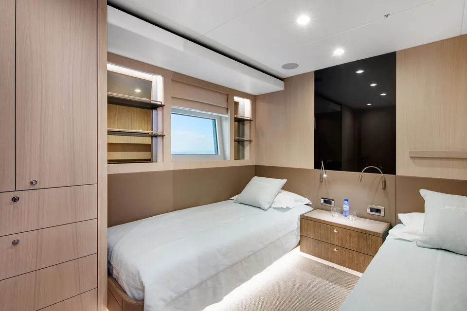 Jangada, 2019 Van der Valk 32M RPH, photo 14