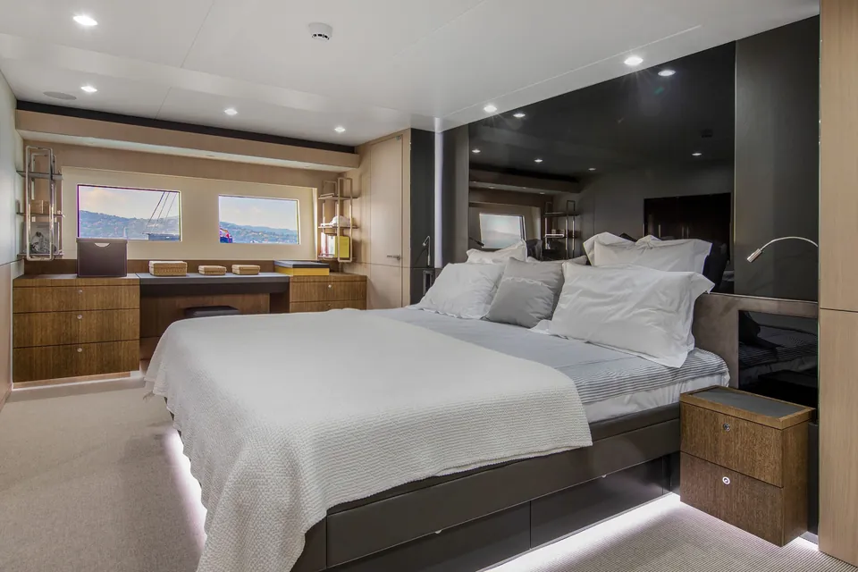 Jangada, 2019 Van der Valk 32M RPH, photo 18