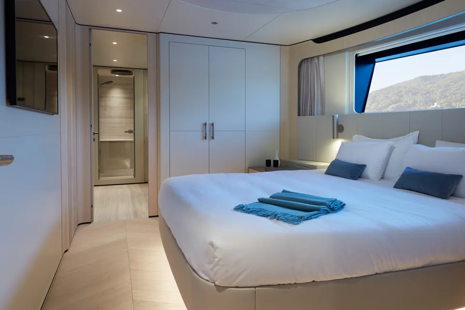 Lady Lene, 2021 Van der Valk Explorer 33M, photo 21