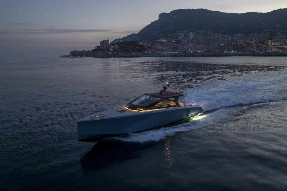 2022 Wally Yachts wallypower58, photo 6