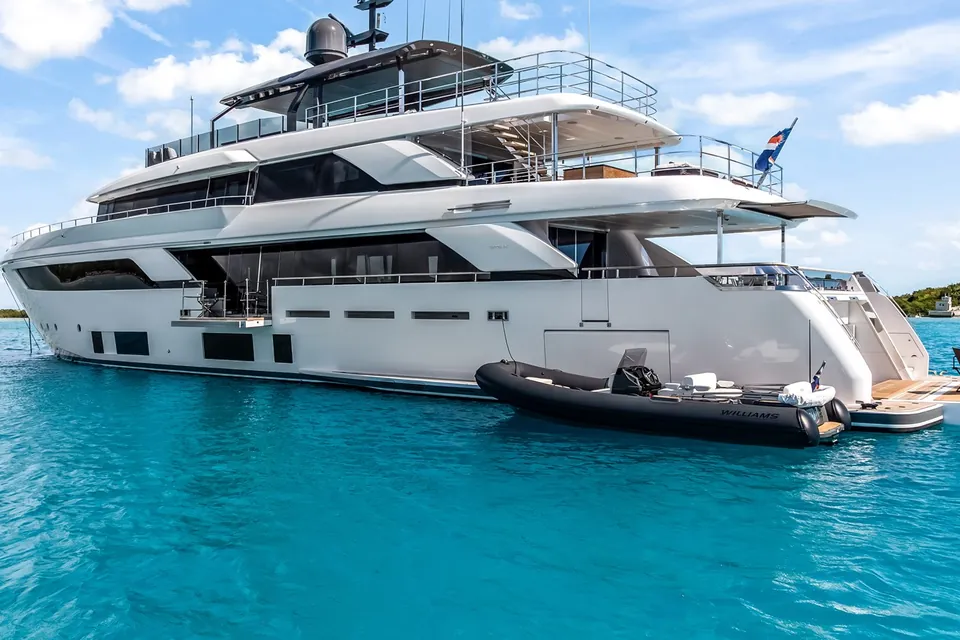 2023 Custom Line Navetta 42, photo 3
